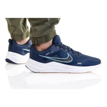 Nike bateliai
