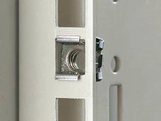 Serveris Rittal Käfigmuttern EL M6 0,8-2mm be Kontaktierung 50 Stk