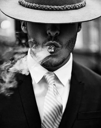 Deimantinis paveikslas Smoking Man WD134 38*48 cm