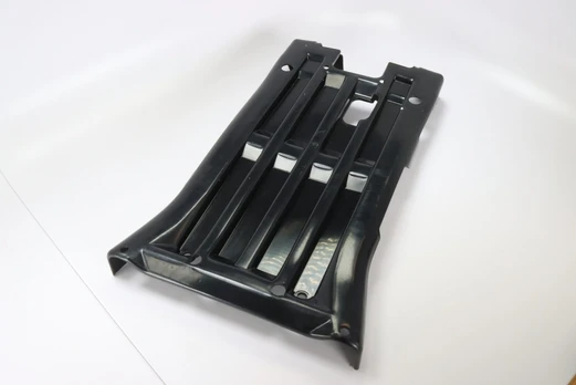 9DS#-044023-6001 REAR PANEL, ENGINE
