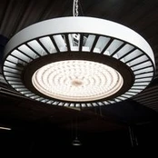 LED aukšto lygio prožektorius FLC 840 pakabinamas objektyvas 66° 106W