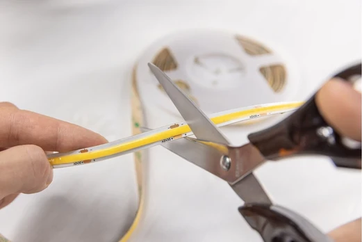 COB LED Strip 12V shrink, 480LEDs/m,8mm, 10W/m, waterproof, cool baltas, 2x1m mini amp cable