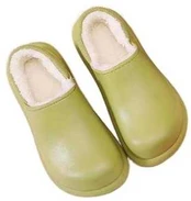 Šlepetės Okko su pašiltinimu. žalia. 40 - 41