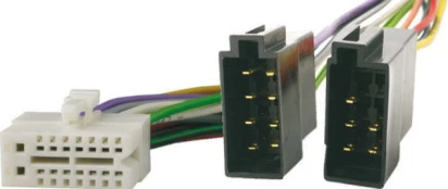 LACLRC01, Jungtis Clarion 718 R - ISO