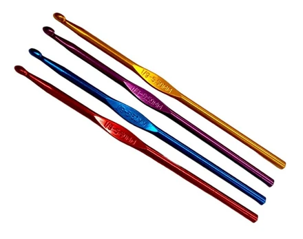 Nėrimo vąšelis 4.5mm, 15 cm