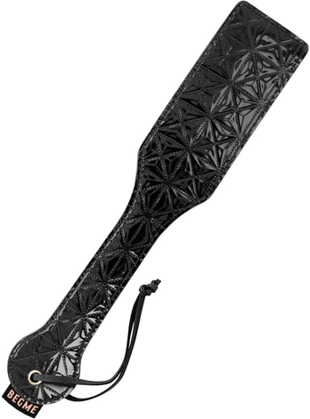 Muštukas BEGME BLACK EDITION VEGAN LEATHER PADDLE