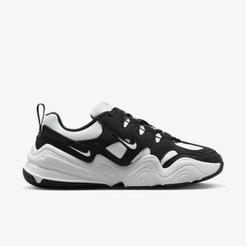 Nike Wmns Tech Hera - Dydis 37.5 (DR9761-101 Laisvalaikio batai)