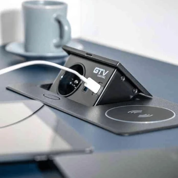 Elektros lizdų blokas AVARO PLUS, 1x SCHUKO, USB A + C, 5W belaidis įkroviklis