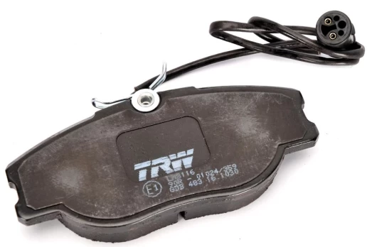 TRW GDB483 Brake pad set