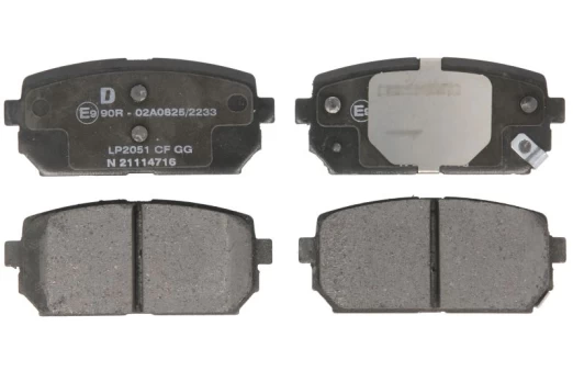 DELPHI LP2051 Brake pad set