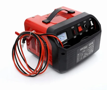 Automobilinis akumuliatorių įkroviklis 12 24v 50a 320ah Kd1910