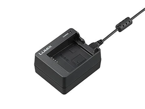 PANASONIC BATTERY CHARGER DMW-BTC12E