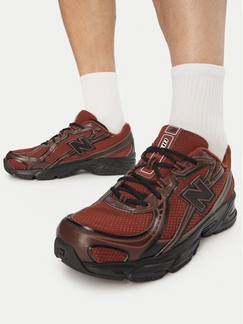Laisvalaikio batai New Balance U7407CB Ruda
