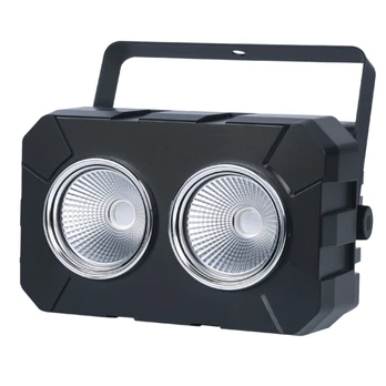„LIGHT4ME UV CANNON“ aklinojo scenos apšvietimo efektas