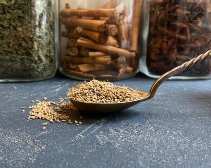 Ekologiškos anyžiaus sėklos (Aniseed) - 100 g