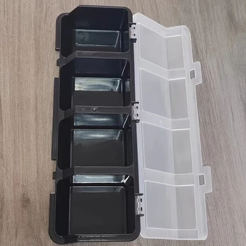 Daugiafunkcinė plastikinė dėžė su skyreliais, Juoda