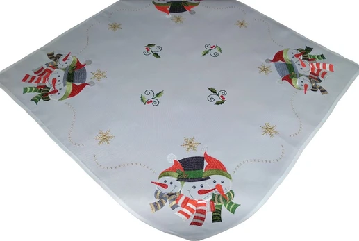 Kalėdinė staltiesė kvadratinė OS320-01, balta sp./raudona sp./žalia sp., 85 x 85 cm