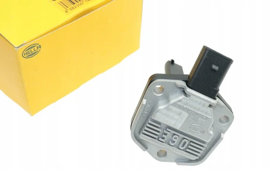 Alyvos lygio daviklis Skoda Fabia Octavia Vw Passat Golf 06e907660