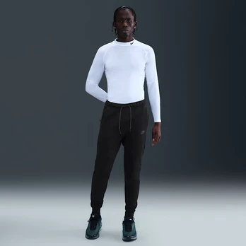 Nike Tech Fleece - Dydis L (HV0959-010 Kelnės)