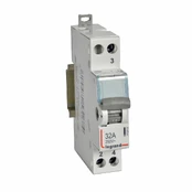 Legrand vienas jungiklis FR300 32A 250V su neutraliu tašku 412902 kaina