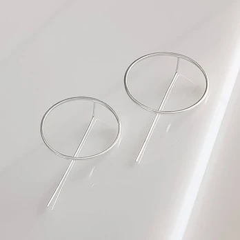 Minimalistiniai auskarai iš sidabro