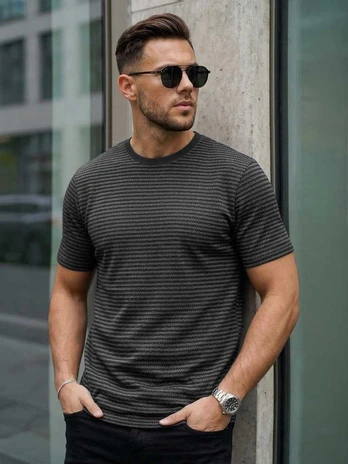 Vyriški juodi marškinėliai Cliff