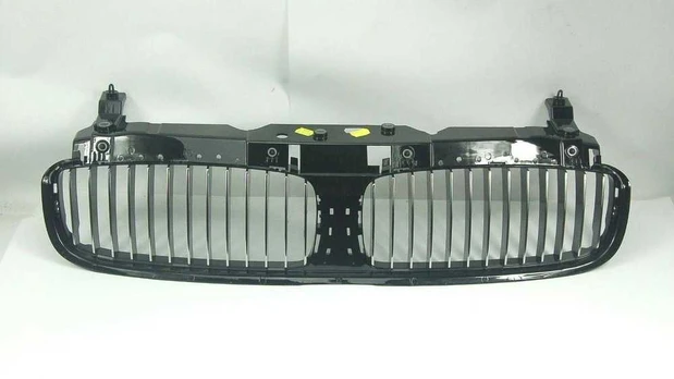 BMW E65 priekinių grotelių rėmelis Originalus 51137037727