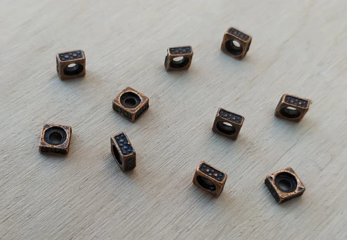 Intarpas, 5x5x2 mm, 10 vnt., 1 maišelis