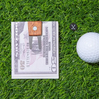 Kikkerland - Golf Caddy Clip - 1.75 x 0.75 x 0.5