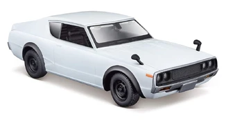 Composite model Nissan Skyline 2000GT-R 1973 1/24 white kaina