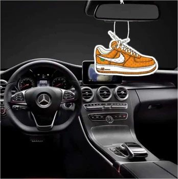 Nike automobilio gaiviklis