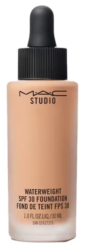 Tonuojantis kremas Mac Studio Waterweight NC42, 30 ml
