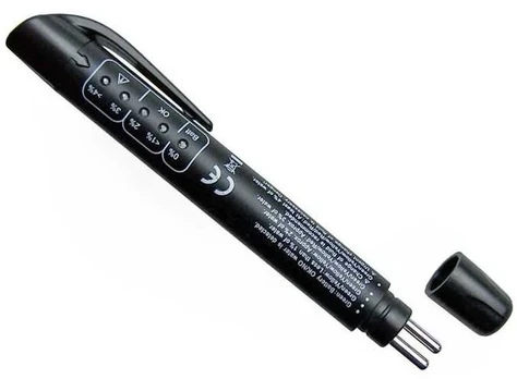 Black & Decker Kraft&dele Skysčio Testeris Skaitmeninis Led Kd11399