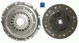 SACHS 3000 951 018 Clutch kit kaina