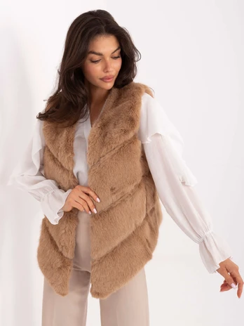 Kamizelka-AT-KZ-2349.00P-camelowy