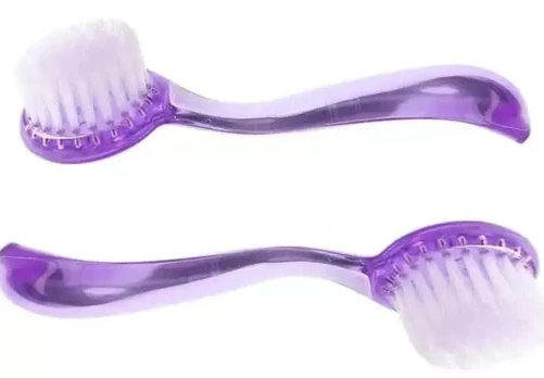 Šepetėlis nagų dulkių šalinimui, violetinis