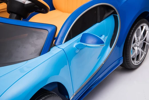 Bugatti Chiron Blue vehicle