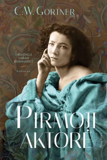 KNYGA Pirmoji aktorė
