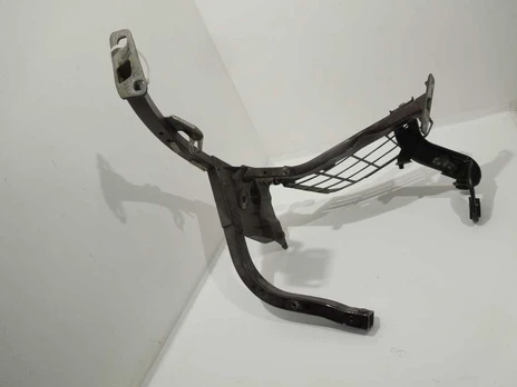 VAG Audi A8 Quattro Šoninio elemento galinė dalis 2004 2010 Originalus 4E0803058C
