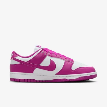 Nike Wmns Dunk Low - Dydis 37.5 (DD1873-110 Laisvalaikio batai)
