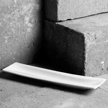 Półmisek Salsa Relief 26 x 7 cm balta AMBITION