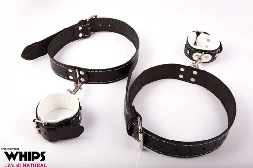 Whips Collections Kajdanki - Kajdanki moterims na uda balta