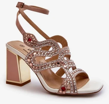 Smėlio spalvos basutės su kulnu Step in style