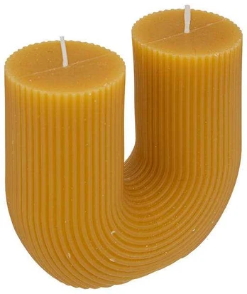 DRYŽOTĖ DEMI ŽVAKĖ, U FORMOS