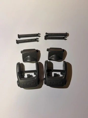 Nardymo kaukės sagtelės Mares Pure Wire / Spyder Buckle Kit