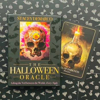 The Halloween Oracle kortos