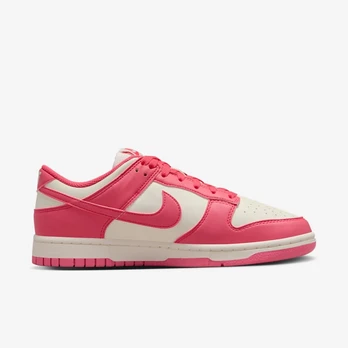 Nike Wmns Dunk Low - Dydis 37.5 (DD1873-600 Laisvalaikio batai)
