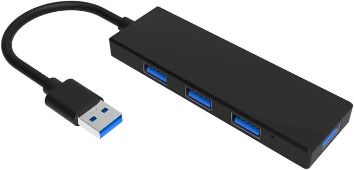 Fuj:tech USB-A hubi, 4 porttia