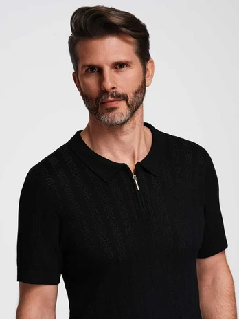 men's t-shirt - juodas