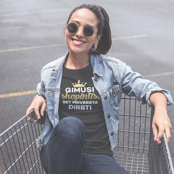 Moteriški marškinėliai „Gimusi shopintis“